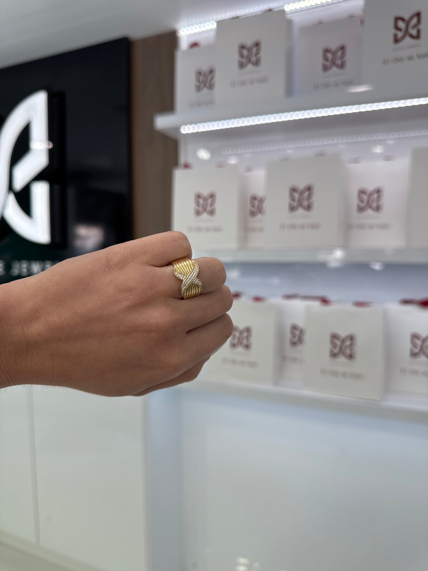 14K Women Ring