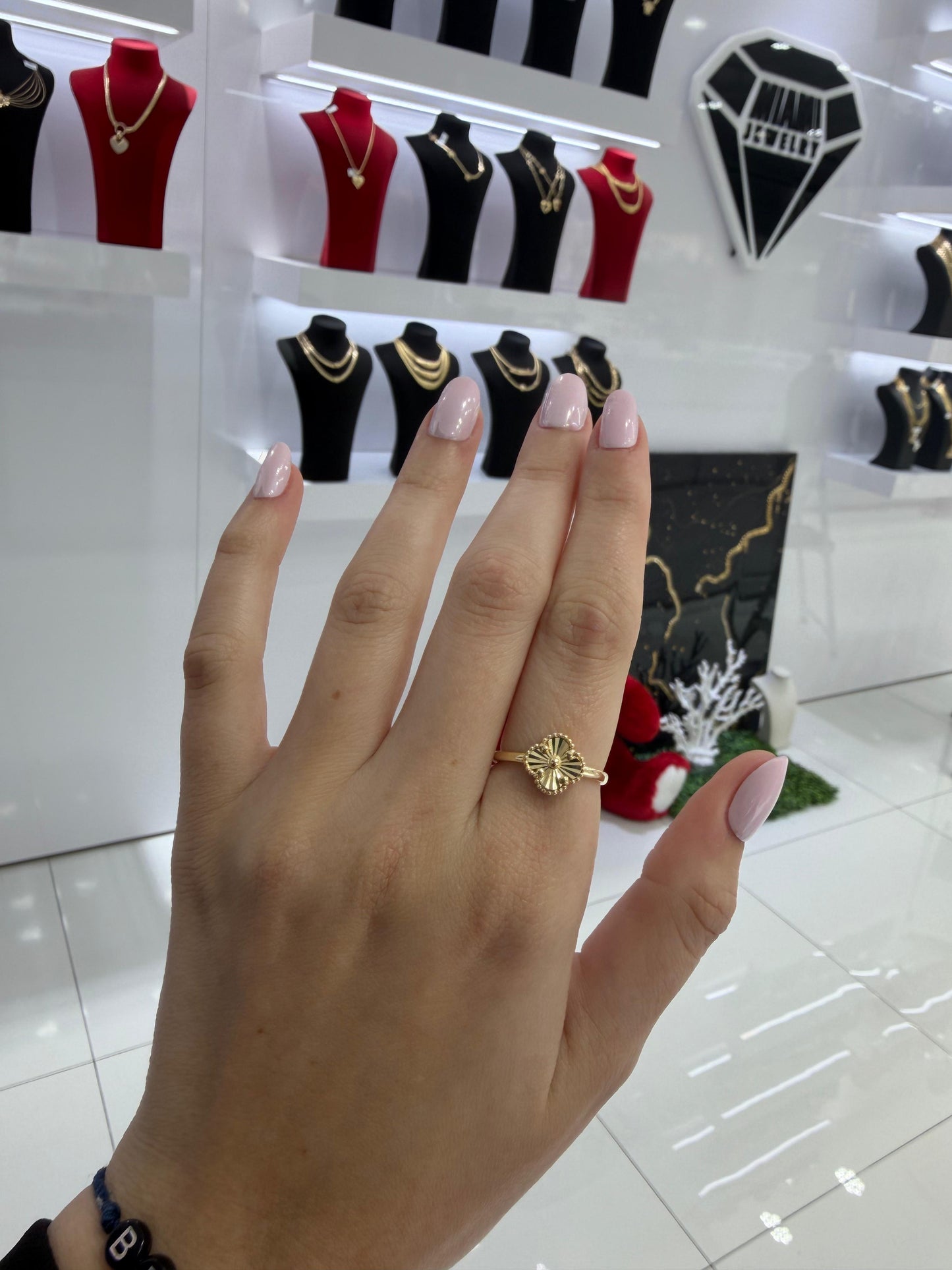 14k flower ring