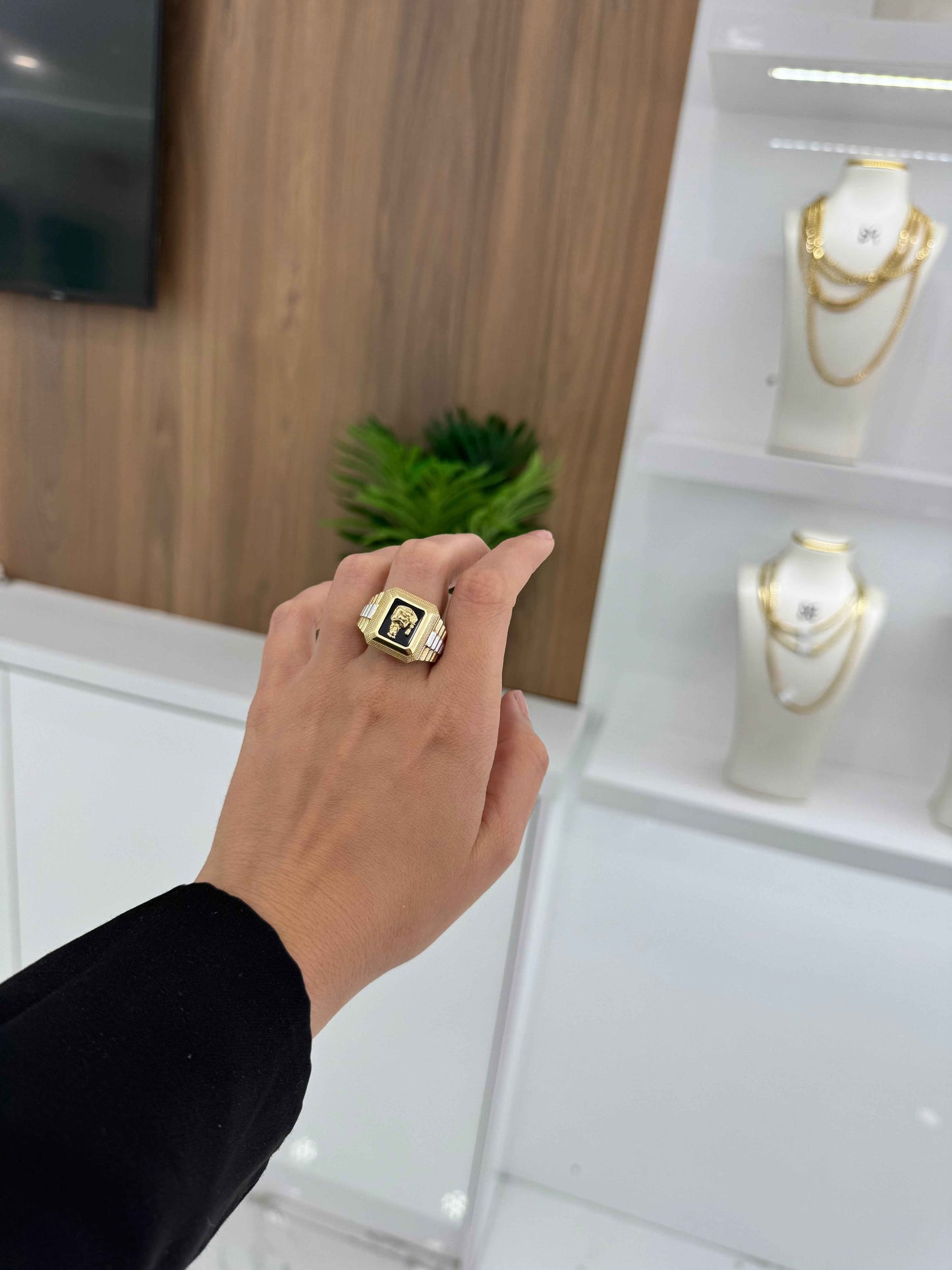 10K Santa Barbara Ring