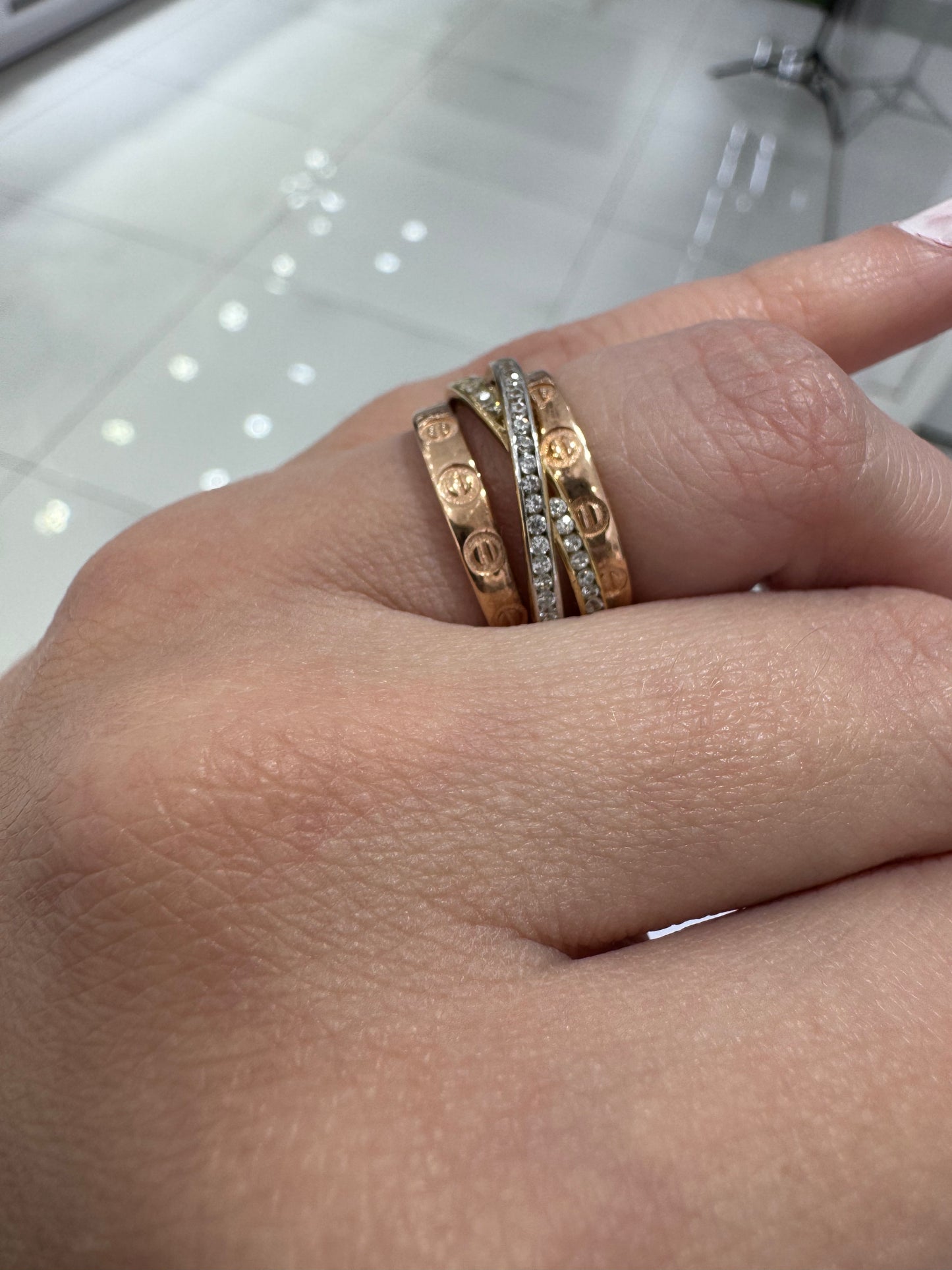 10K Elegance Ring