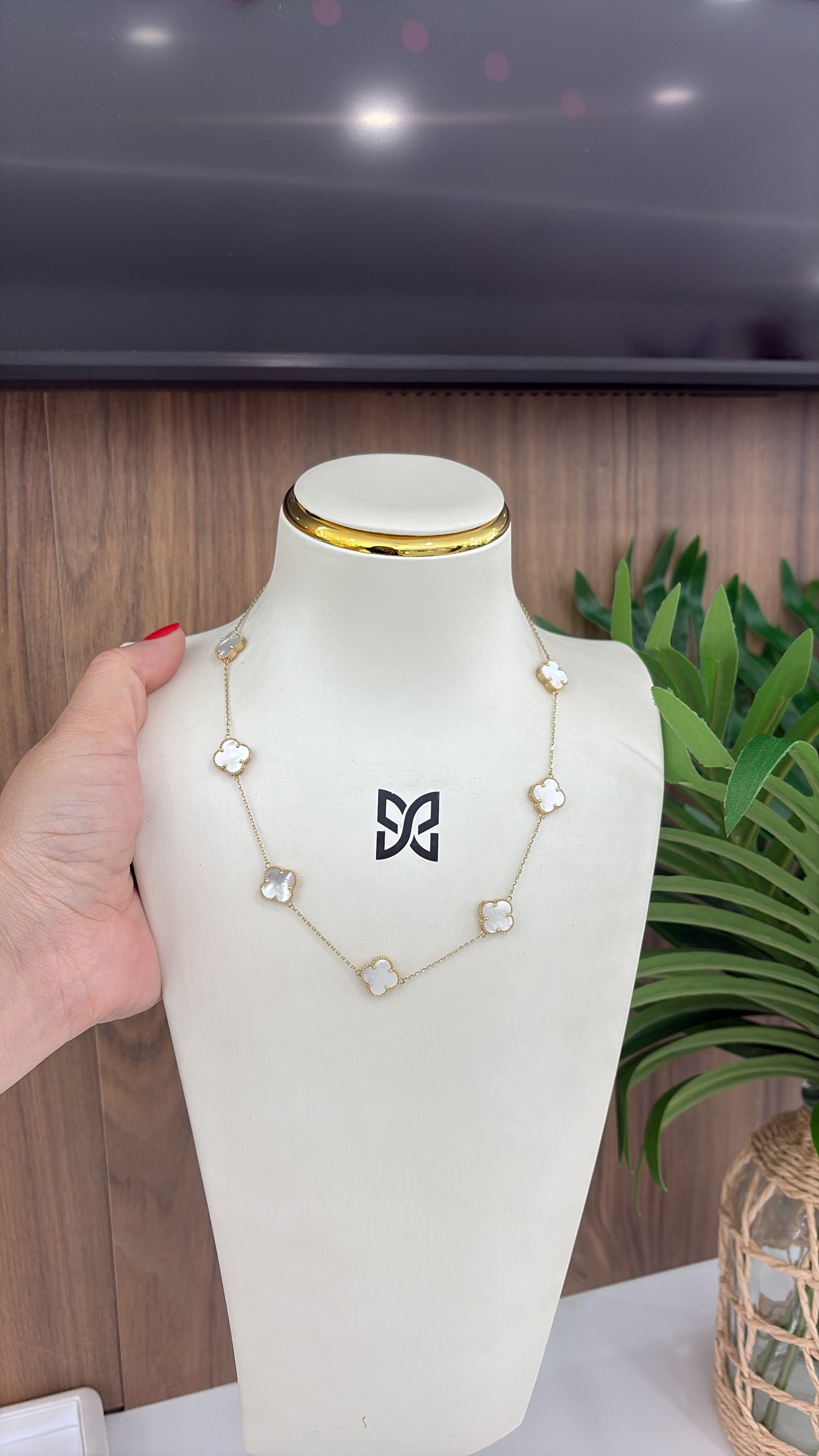 10k flowers chain