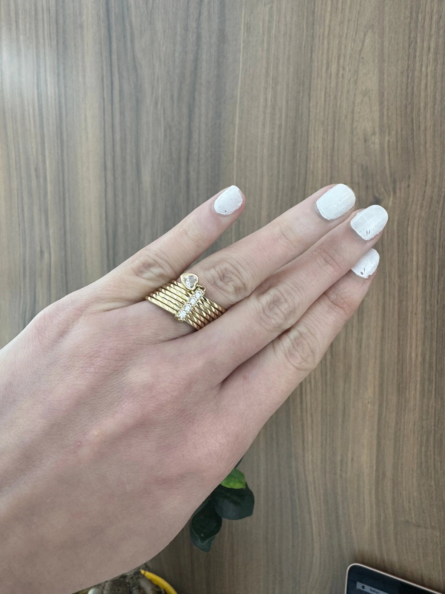 14k Semanario Ring My Store
