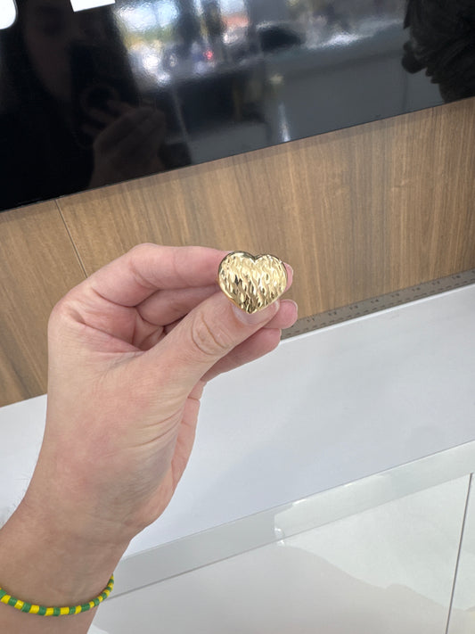 10K Heart Ring