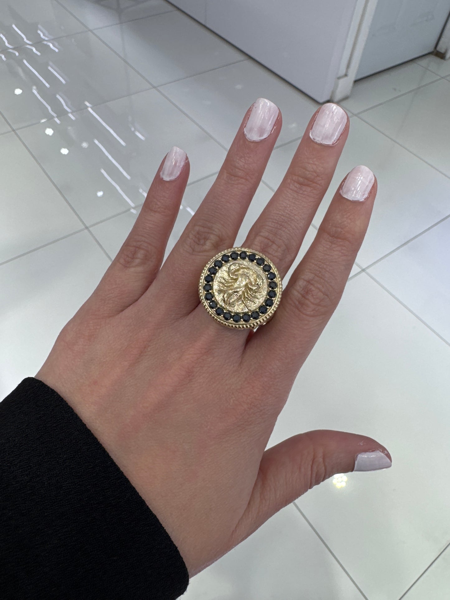 10K Scorpio Ring