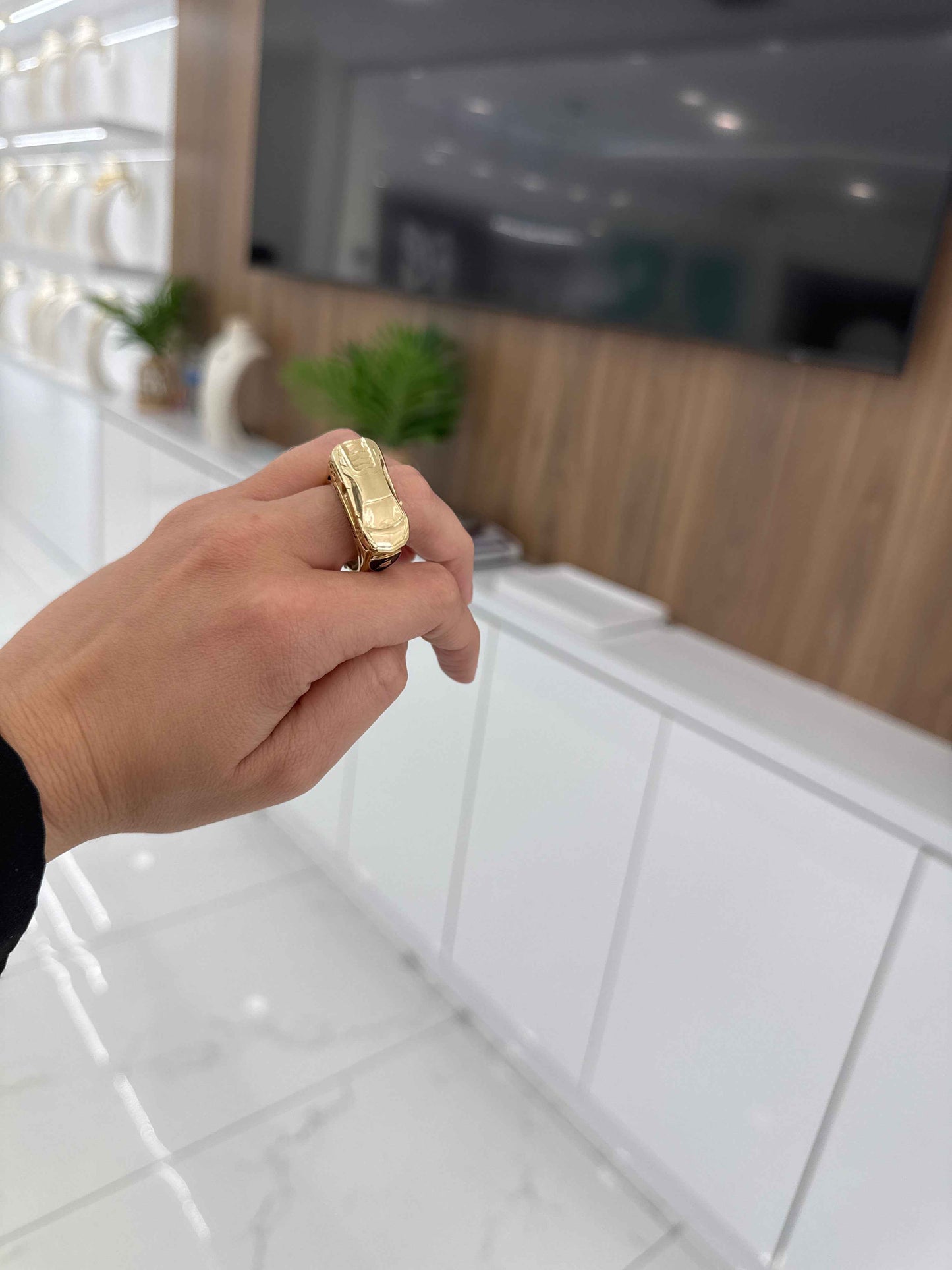 10K Car Ring