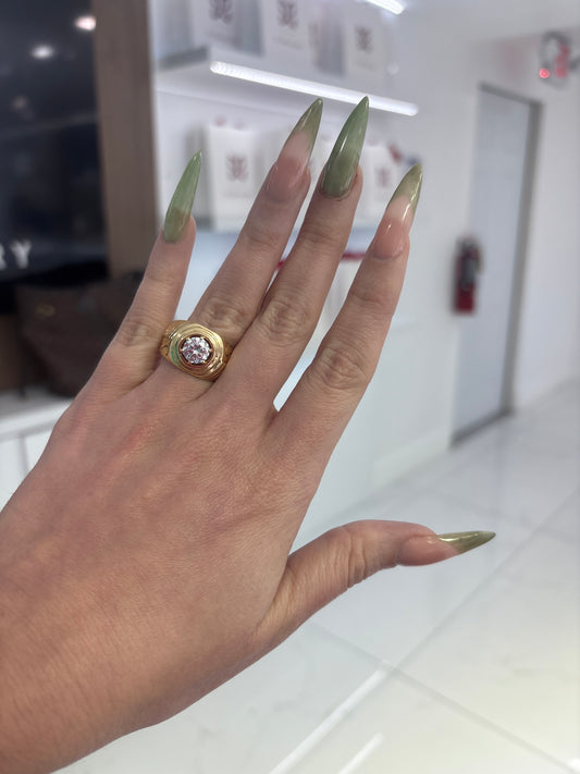 14K White Stone Ring