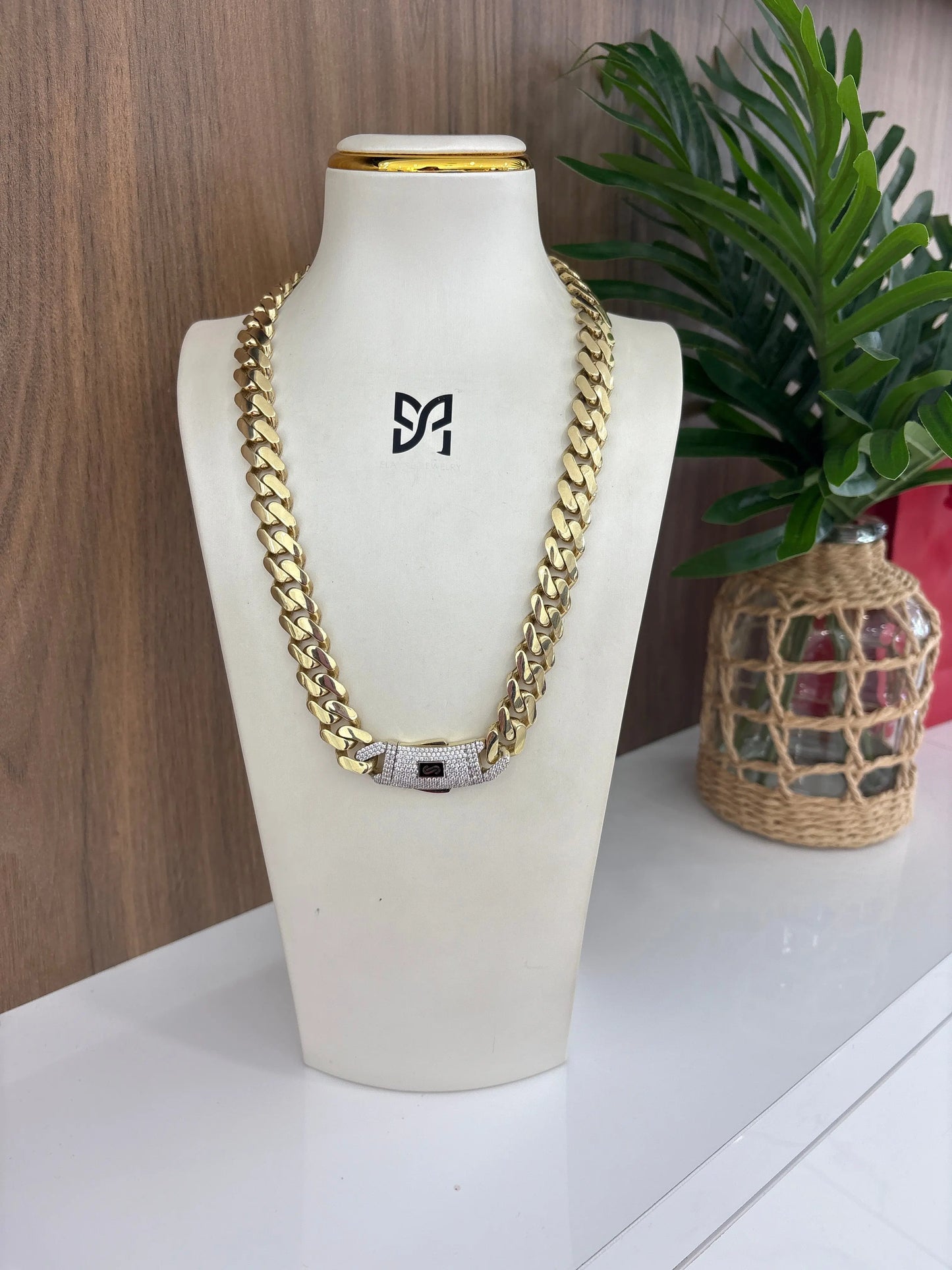 10K 13.5MM Monaco Chain My Store