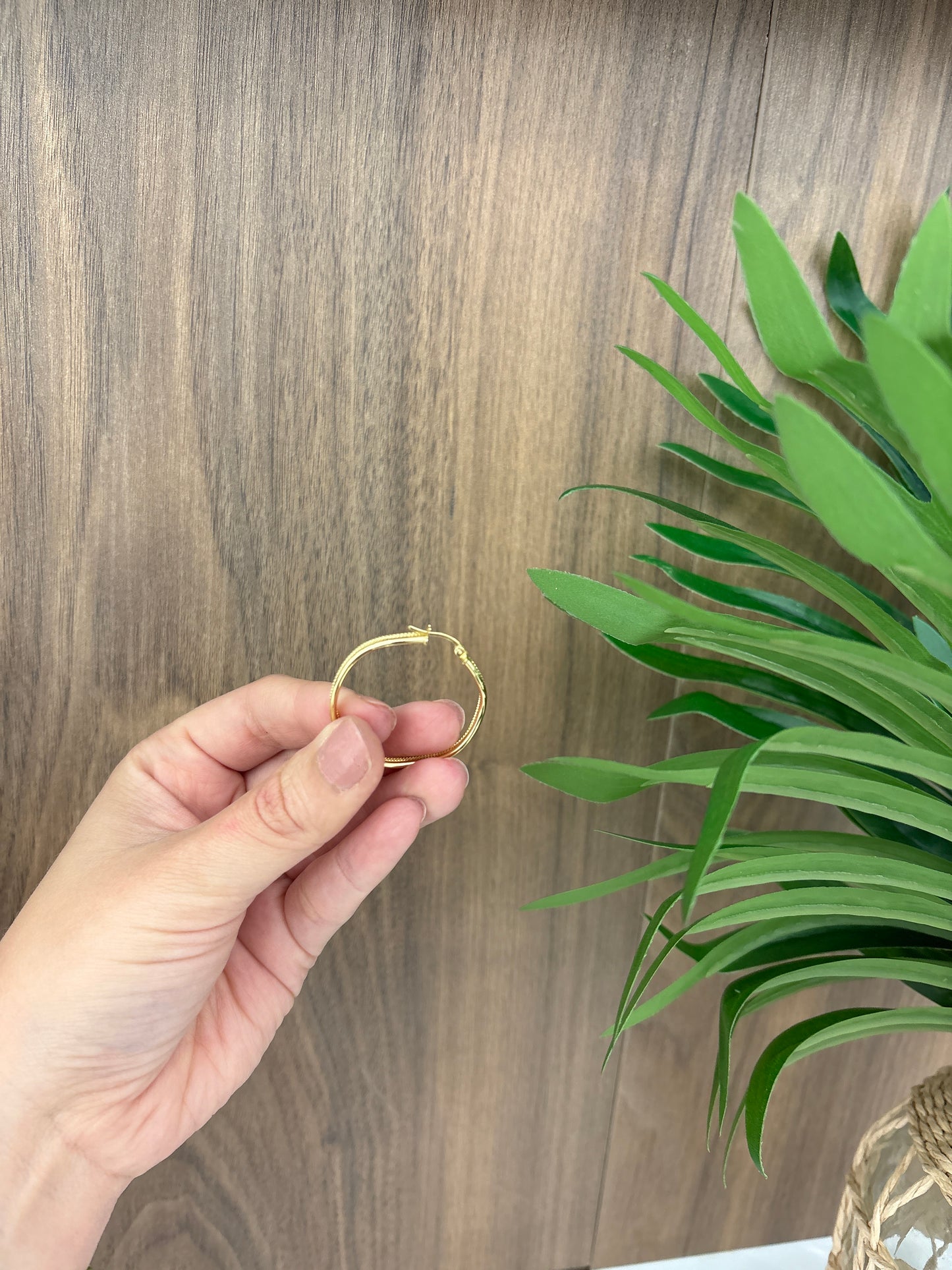14k Medium Hoops