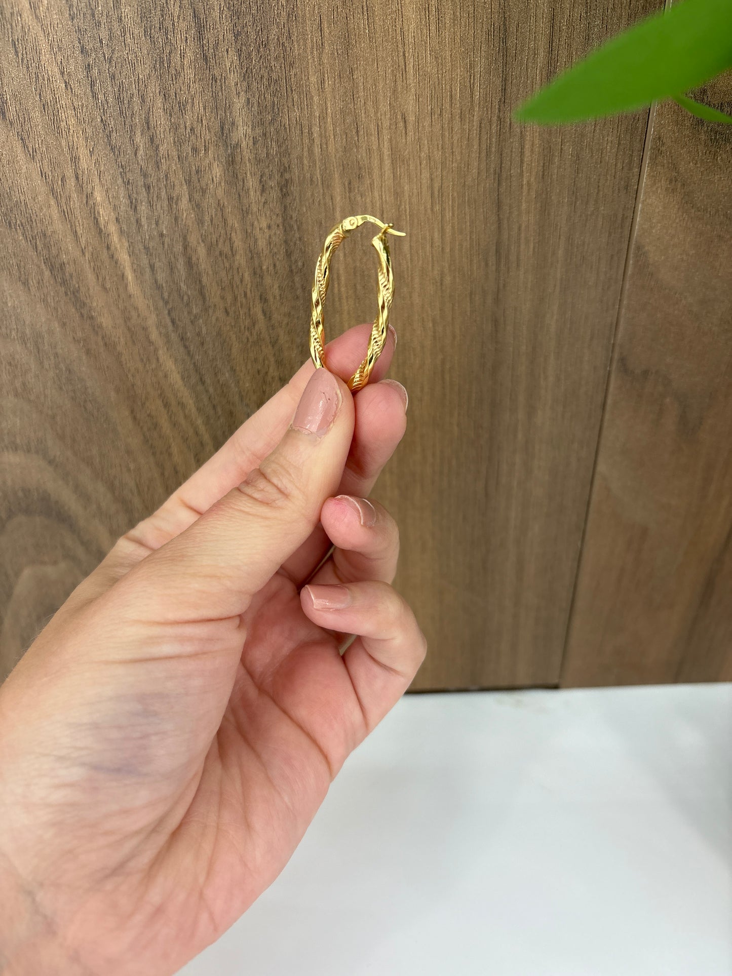14k Oval Hoops