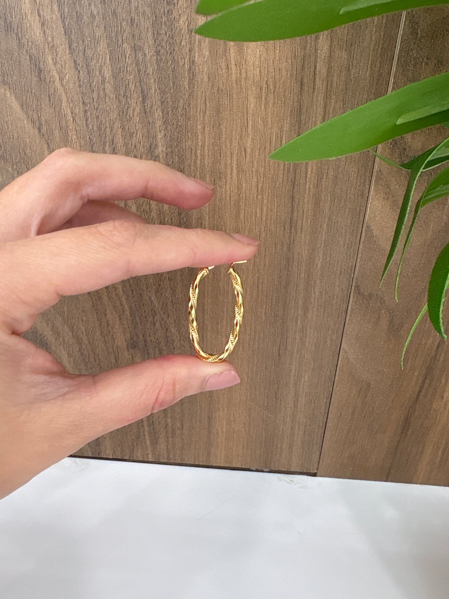 14k Oval Hoops