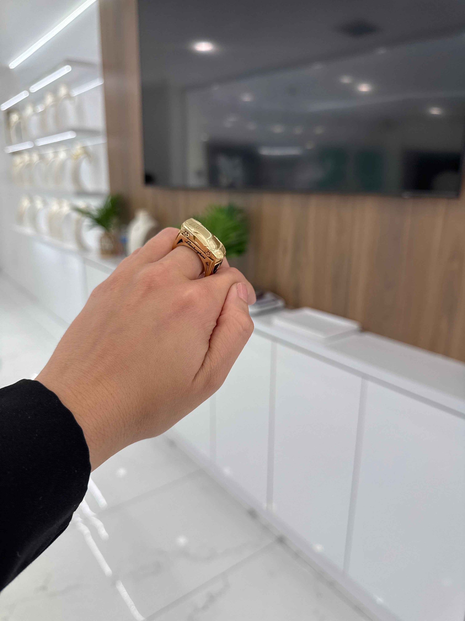 10K Car Ring
