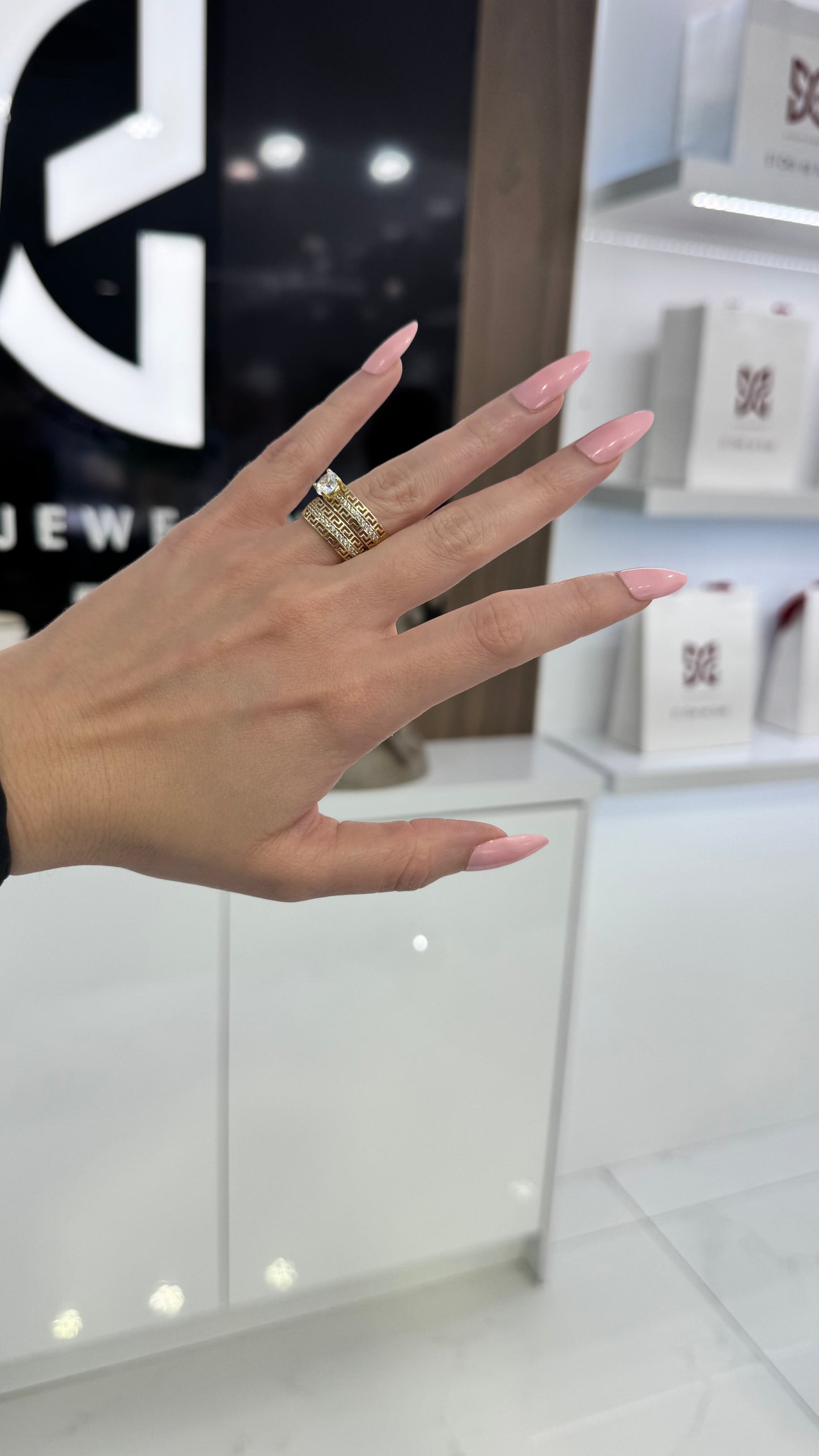 10K Engagement Rings