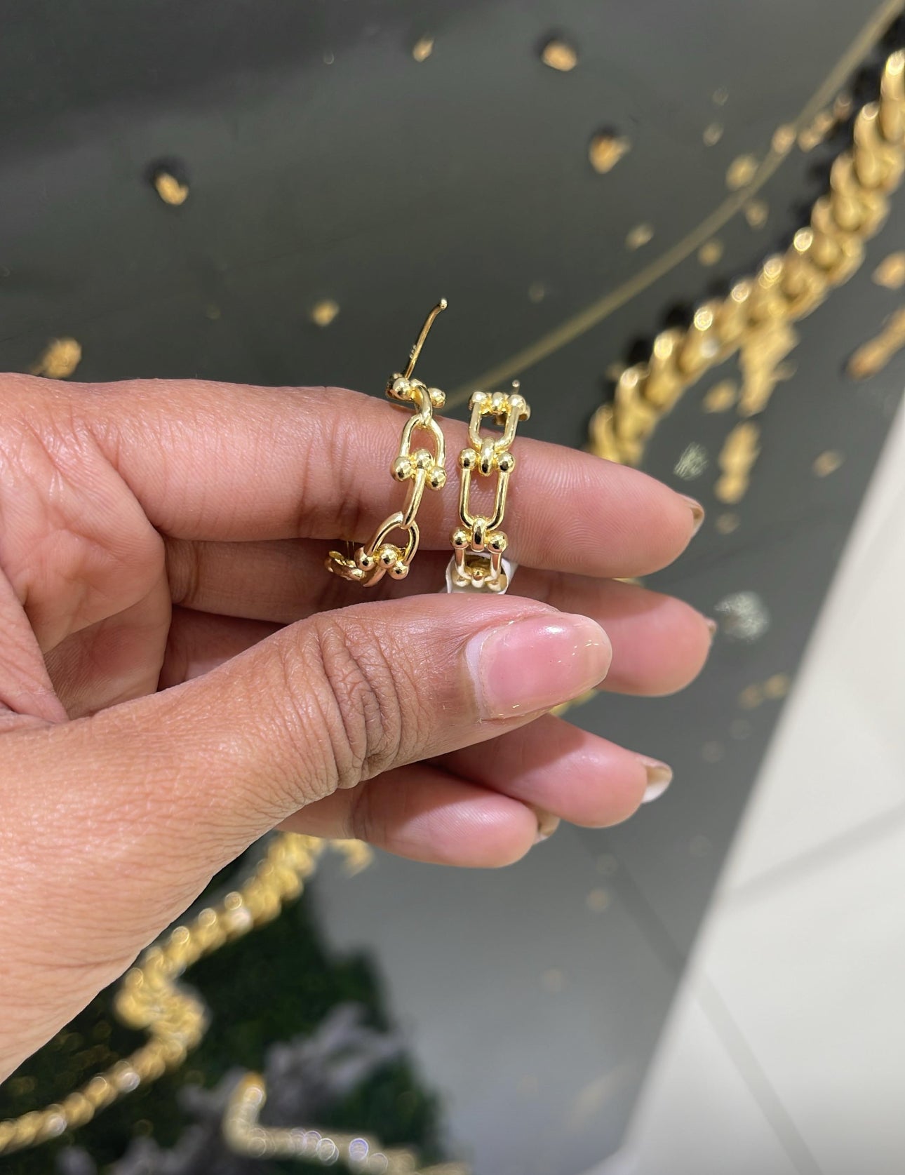14K Tiffy Hoops
