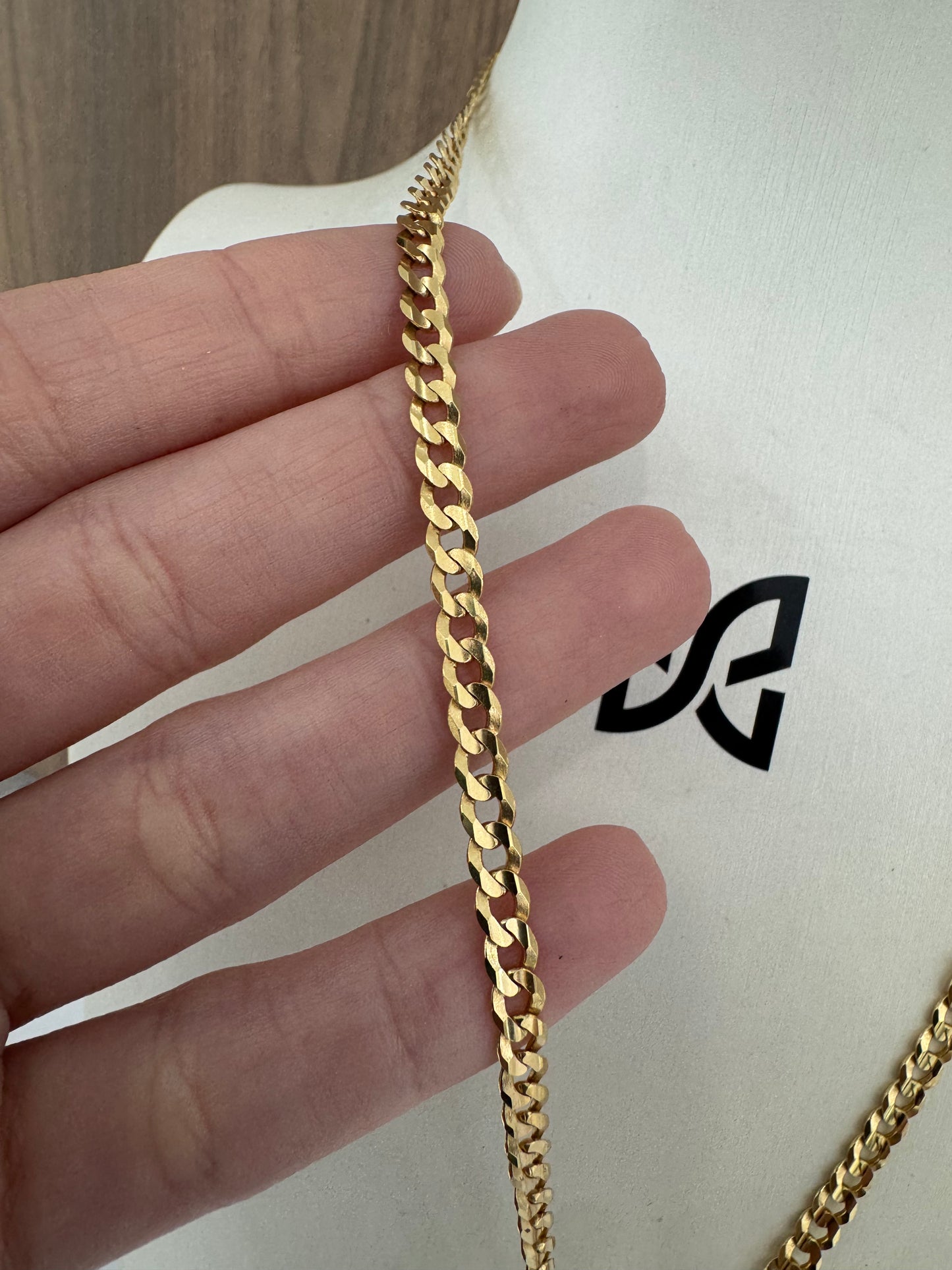10K Set Curb link + pendant