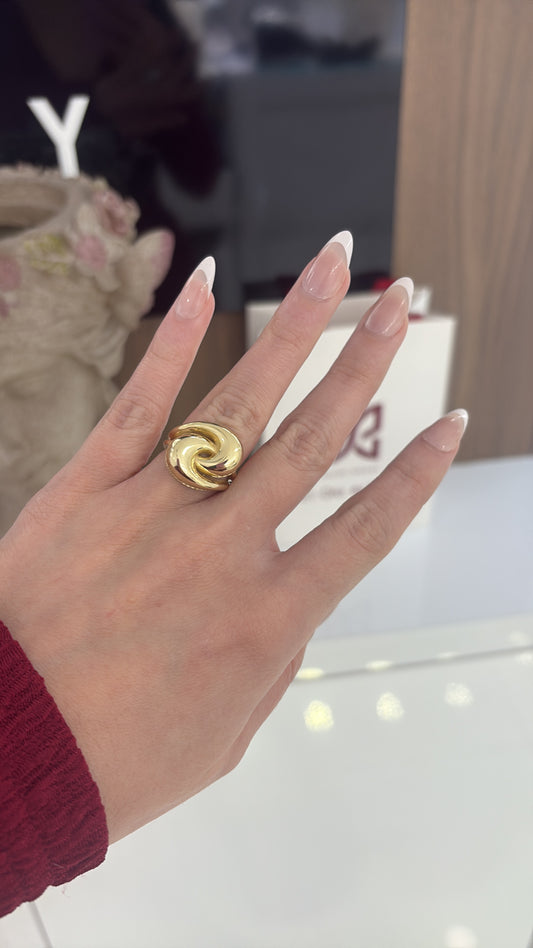 10K Elegant Ring