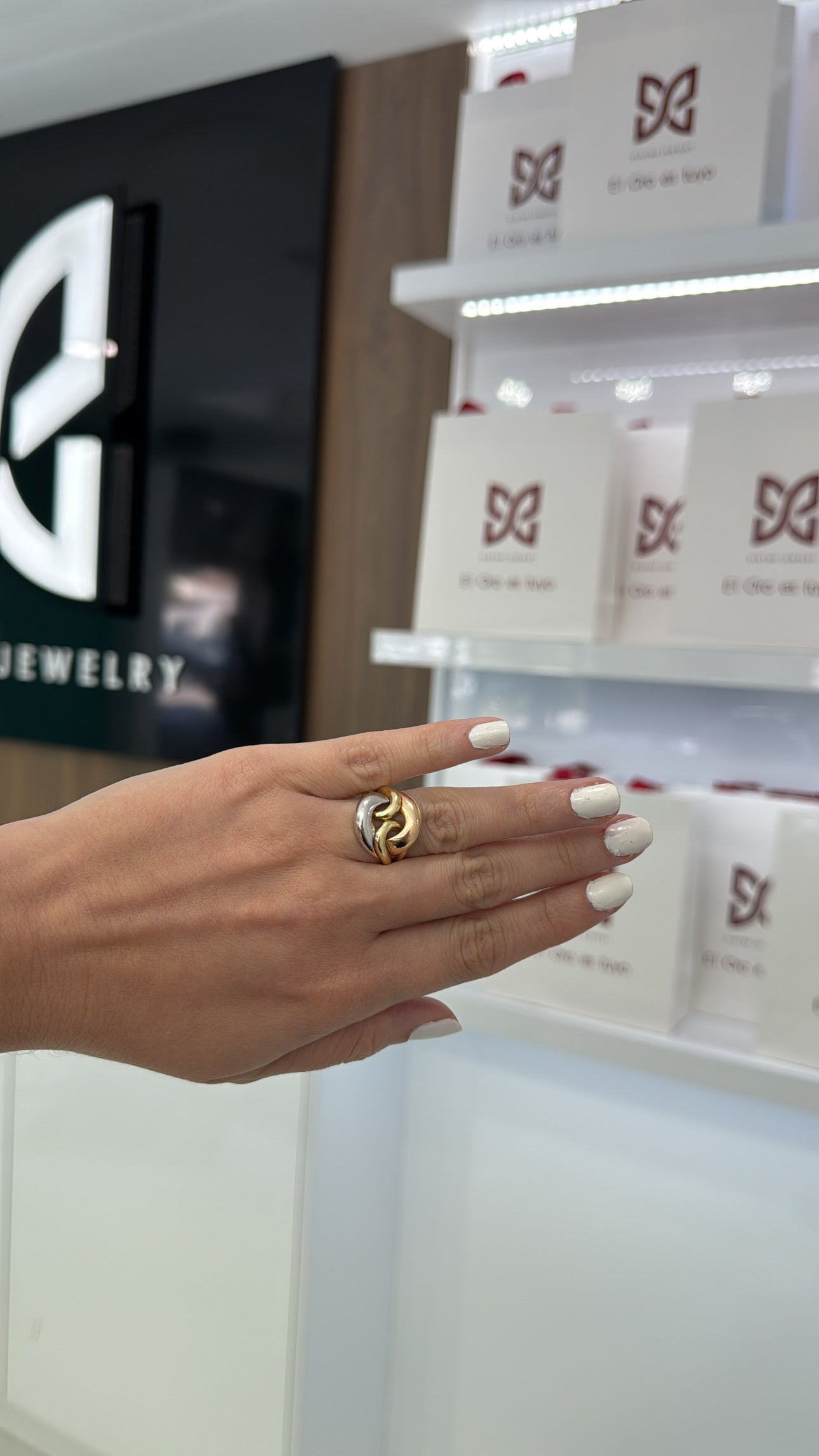 14K Women Ring