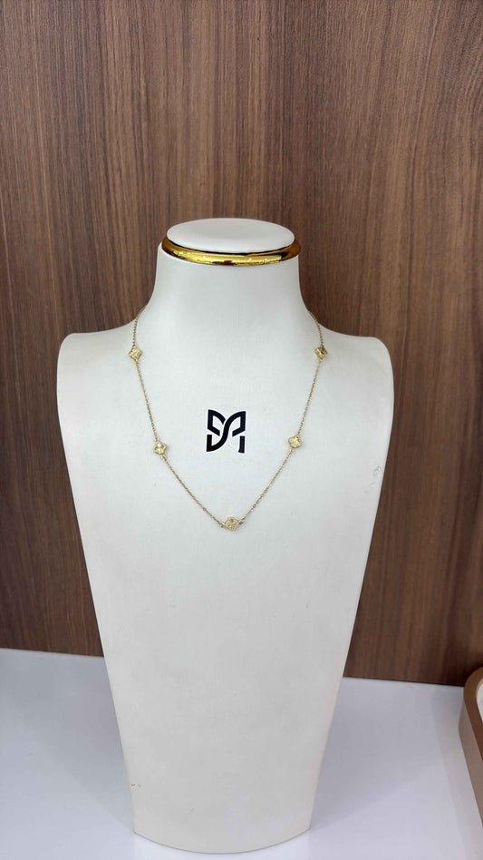 10K Nayeli necklace