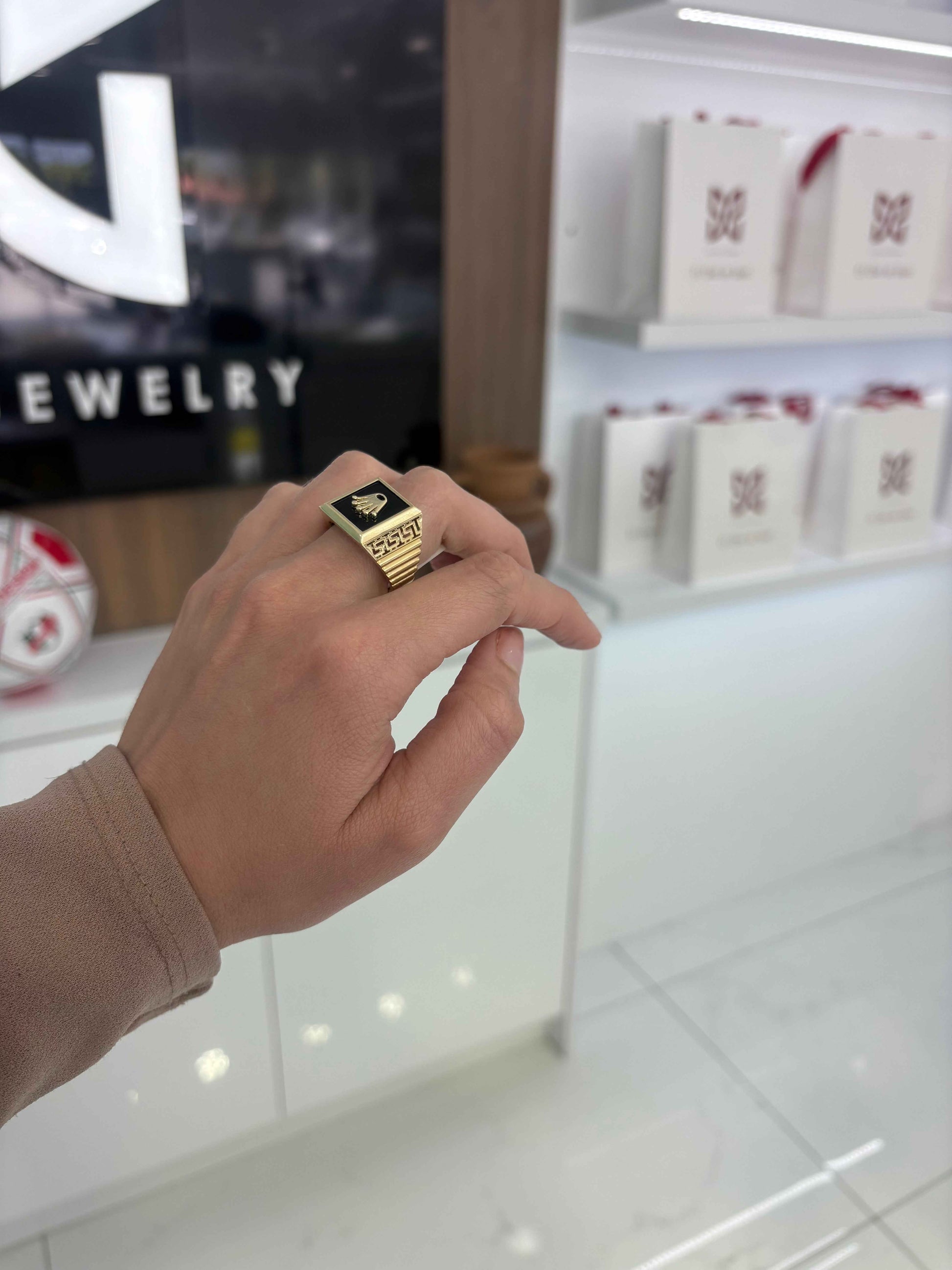 10K Crown Ring