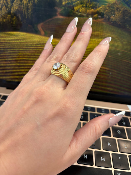 14K White Stone Ring