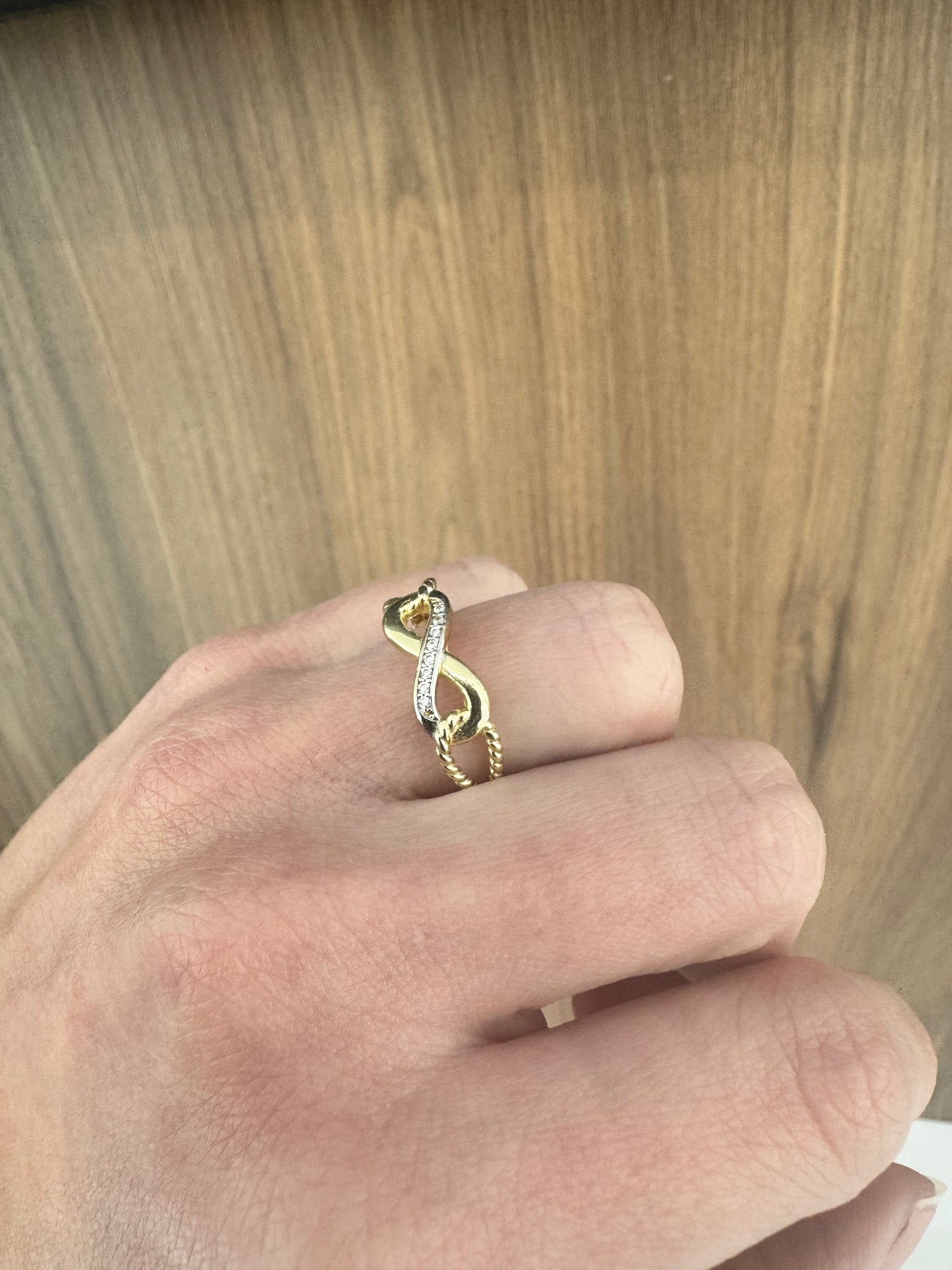 10 k Infinity Ring