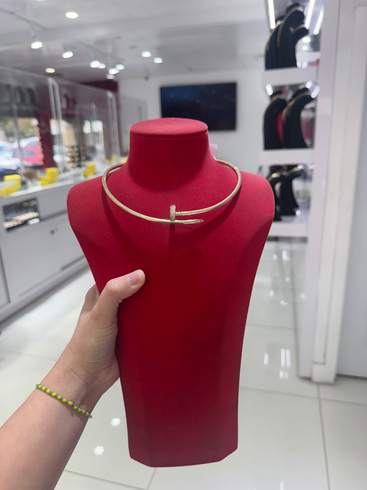 10K Isabel Necklace