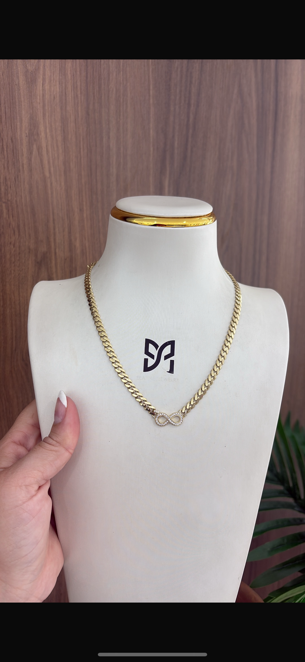 10K Infinity Necklace