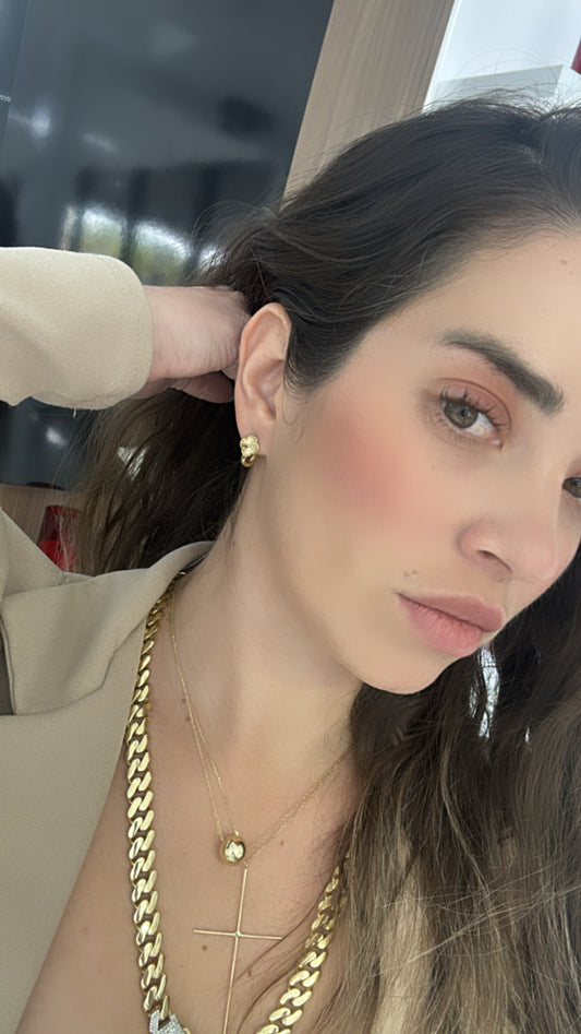10 Karat Gold Earring
