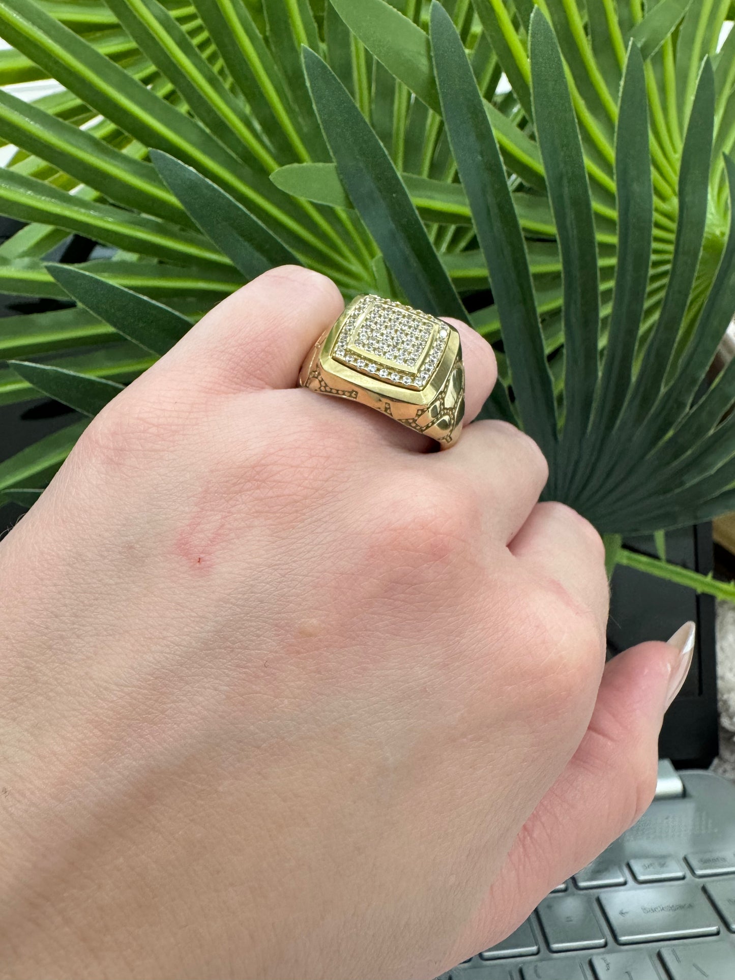 10K Square Ring