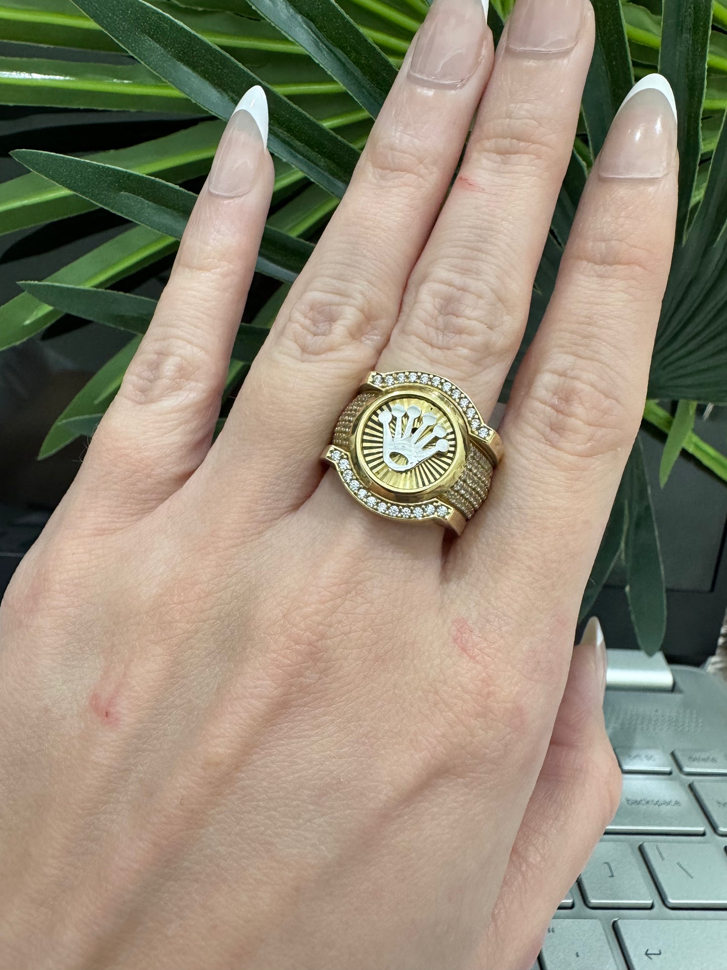 10K Crown Ring