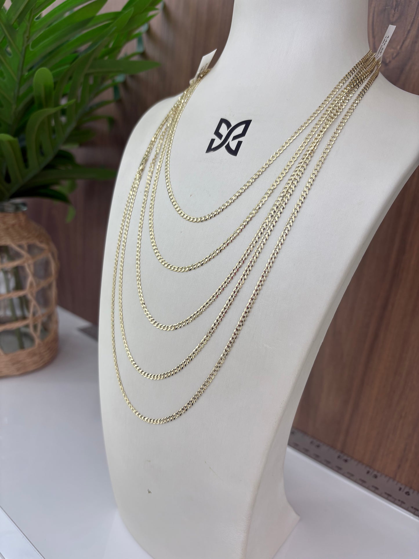 14K 2.5Mm Curb Link Chain