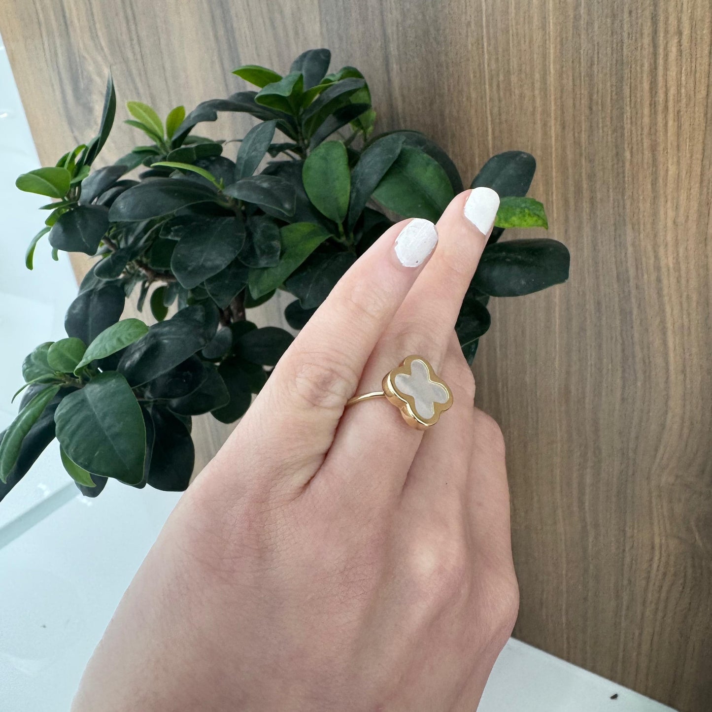 14K White Flower Ring