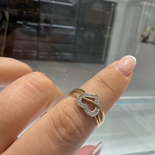 14k Heart Ring 2g 7