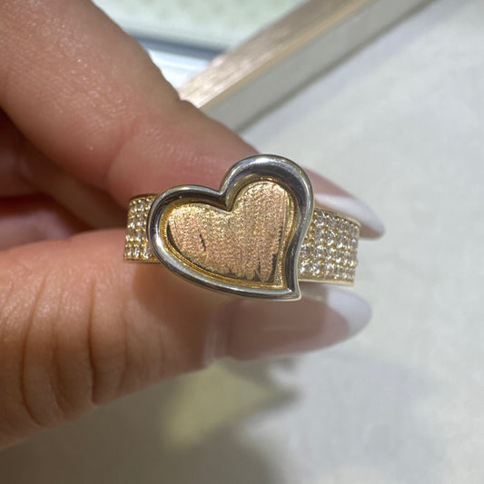 14k Heart Ring 3g 8